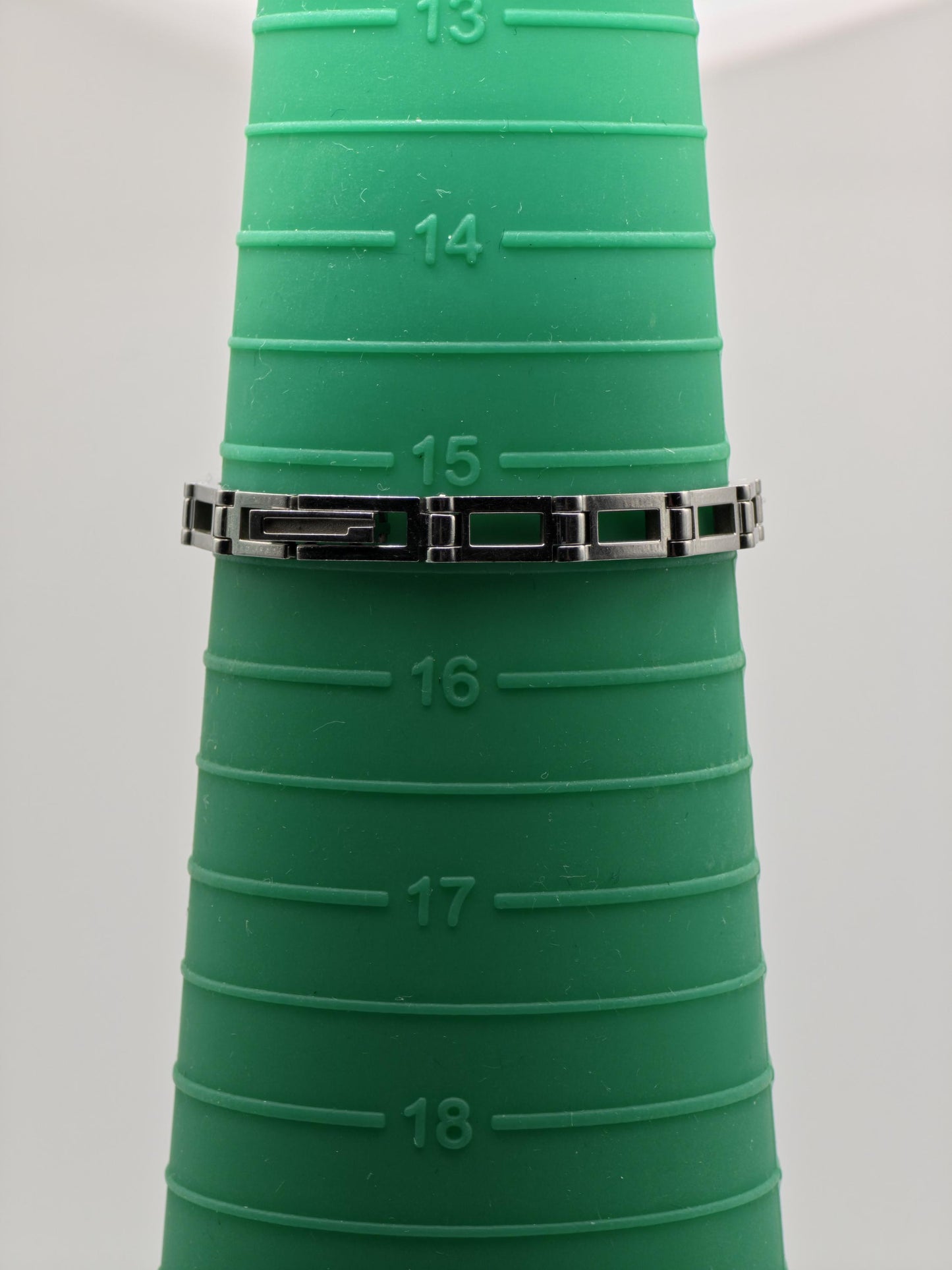 Gucci 3900L Vintage Quartz Watch Women | - 158