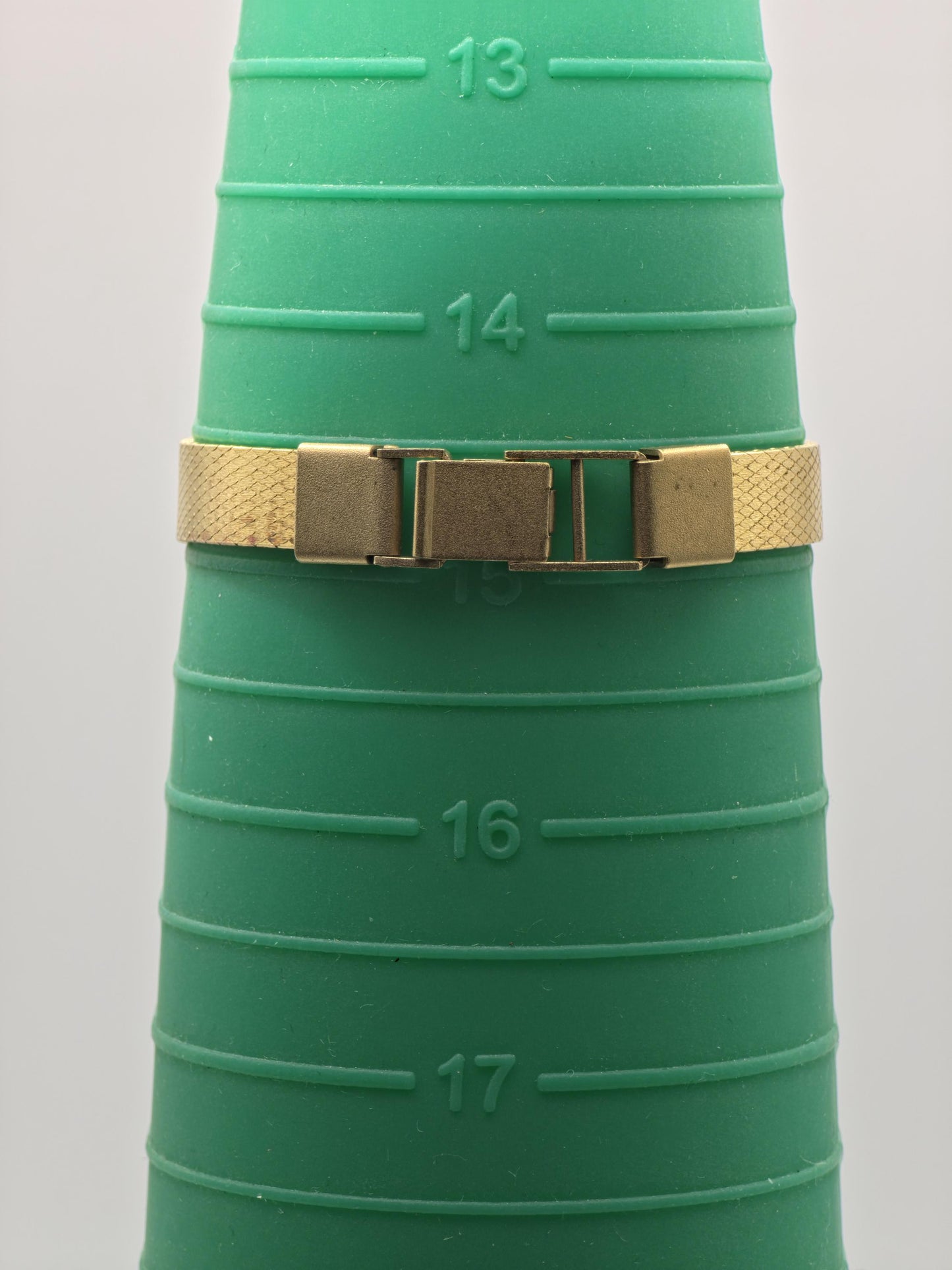 Vintage Orient Women's Watch Gold Tone Bracelet Champagne Dial Quartz Japan - 365