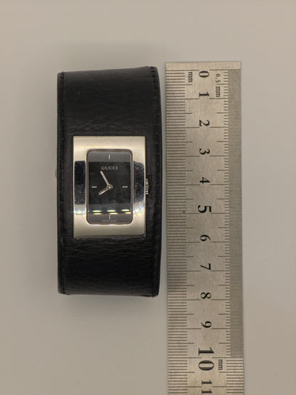 Gucci 7800L G74 Unisex Watch | Swiss Made Rectangle Dial | Vintage Designer Leather Strap Watch | Minimalist Luxury Timepiece