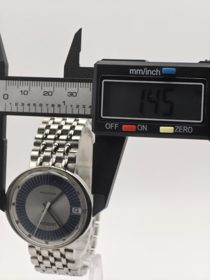 MOVADO President Vintage Men’s Watch – Swiss Made Silver & Blue Dial – 1970s Classic Design