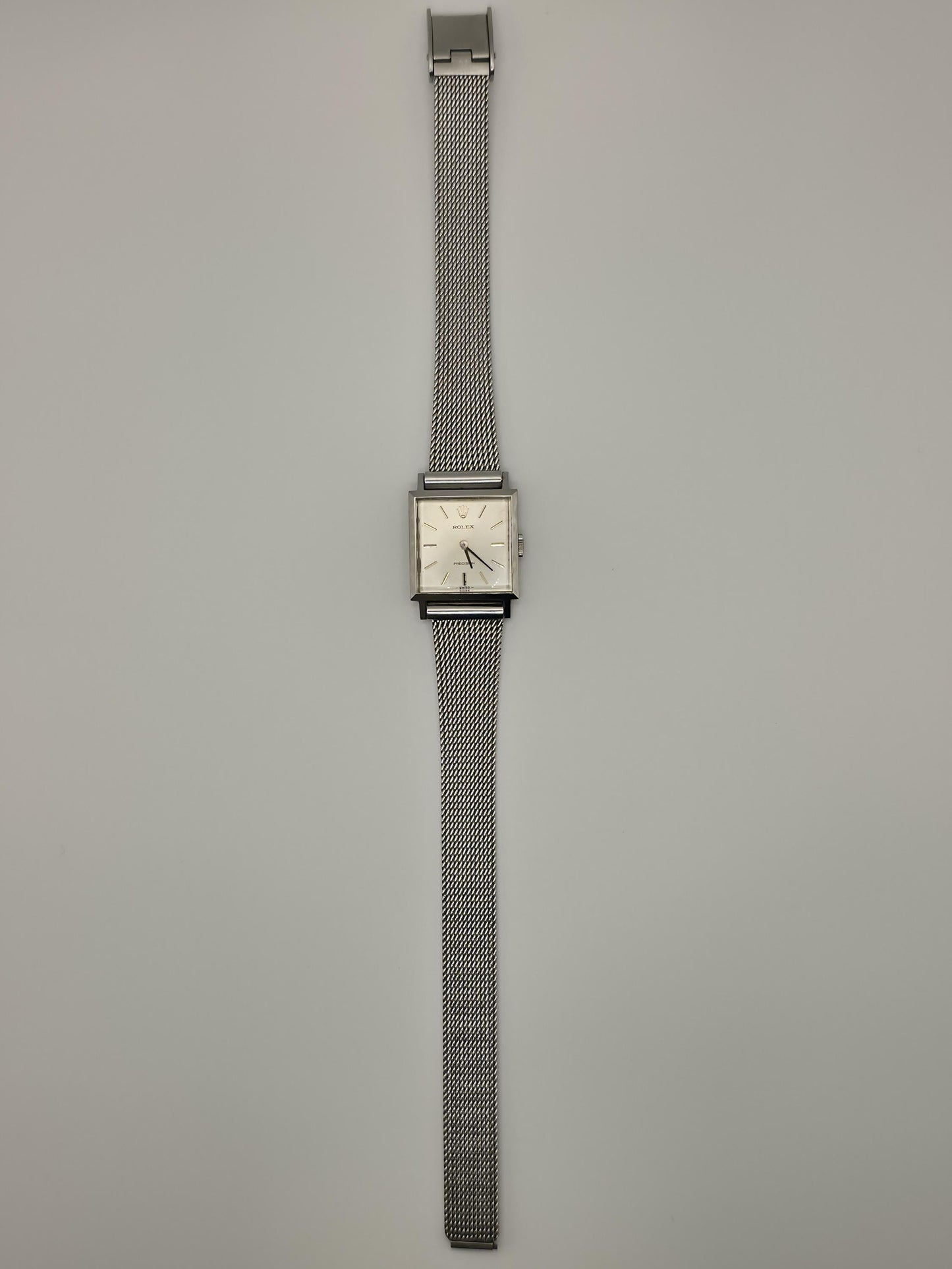 Vintage Rolex Precision Women’s Watch – 1960s Swiss Classic with Mesh Bracelet
