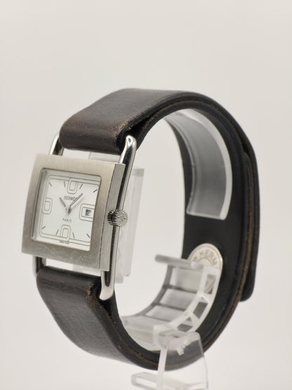 Hermès Paris Carré Quartz Men’s Watch – Swiss Made Minimalist Design