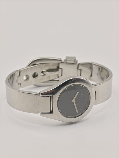 Vintage Gucci Quartz Watch | Swiss Made Women’s Bracelet Watch | Black Dial & Silver-Tone Case | 1990s–2000s Minimalist Luxury Timepiece