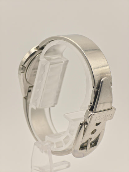 Vintage Gucci Quartz Watch | Swiss Made Women’s Bracelet Watch | Black Dial & Silver-Tone Case | 1990s–2000s Minimalist Luxury Timepiece