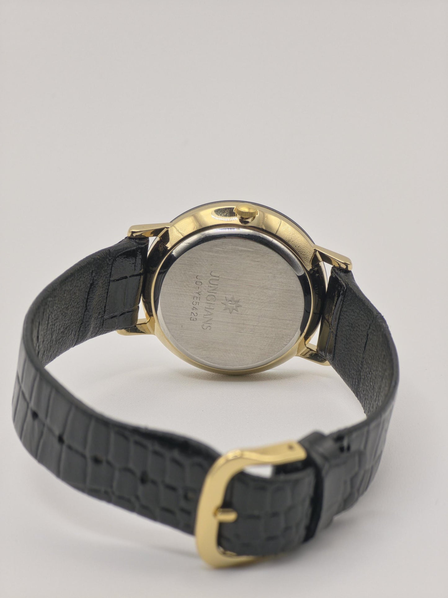 JUNCHANS Astra Quartz – Black Onyx Dial – Gold-Tone Case – Box & Warranty