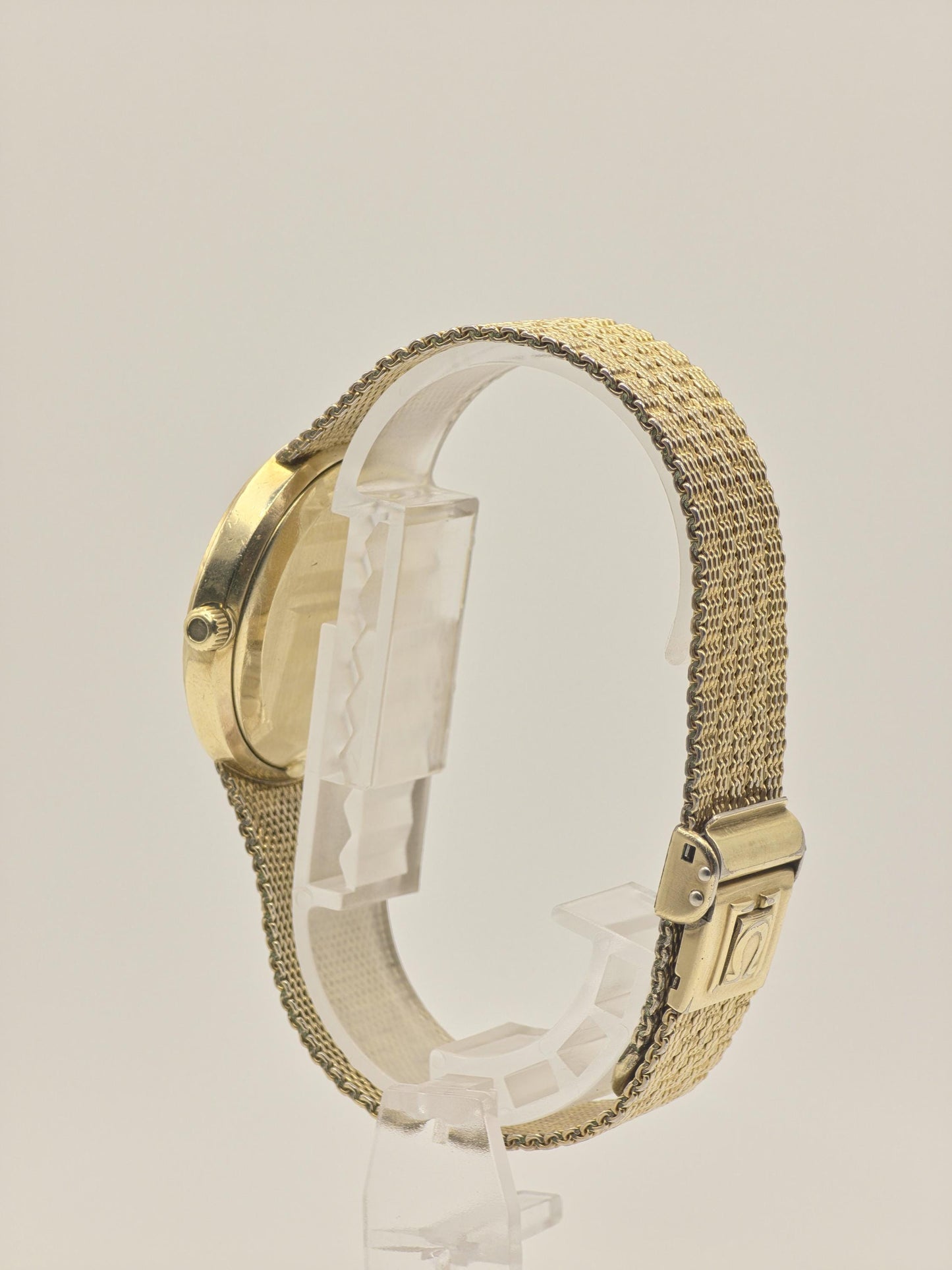 Vintage OMEGA De Ville Watch Gold Tone Quartz Thin Dress Watch Unisex Milanese Mesh Bracelet Minimalist Gift