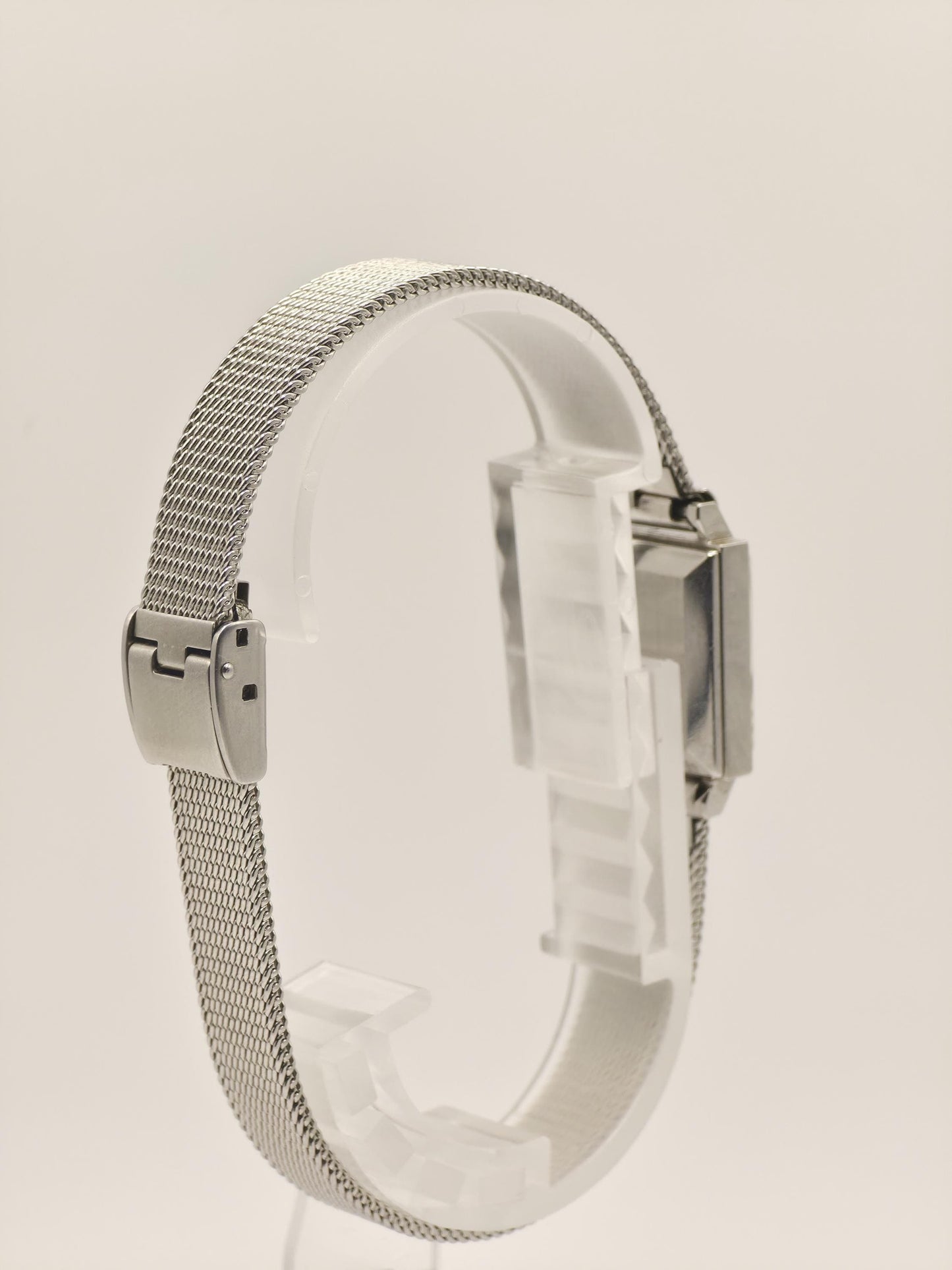 Vintage Rolex Precision Women’s Watch – 1960s Swiss Classic with Mesh Bracelet