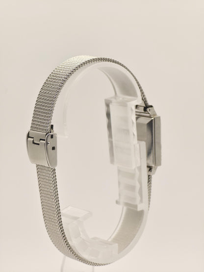 Vintage Rolex Precision Women’s Watch – 1960s Swiss Classic with Mesh Bracelet