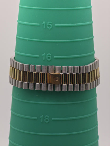 Vintage Bulova Quartz Watch | Two-Tone Stainless Steel Dress Watch