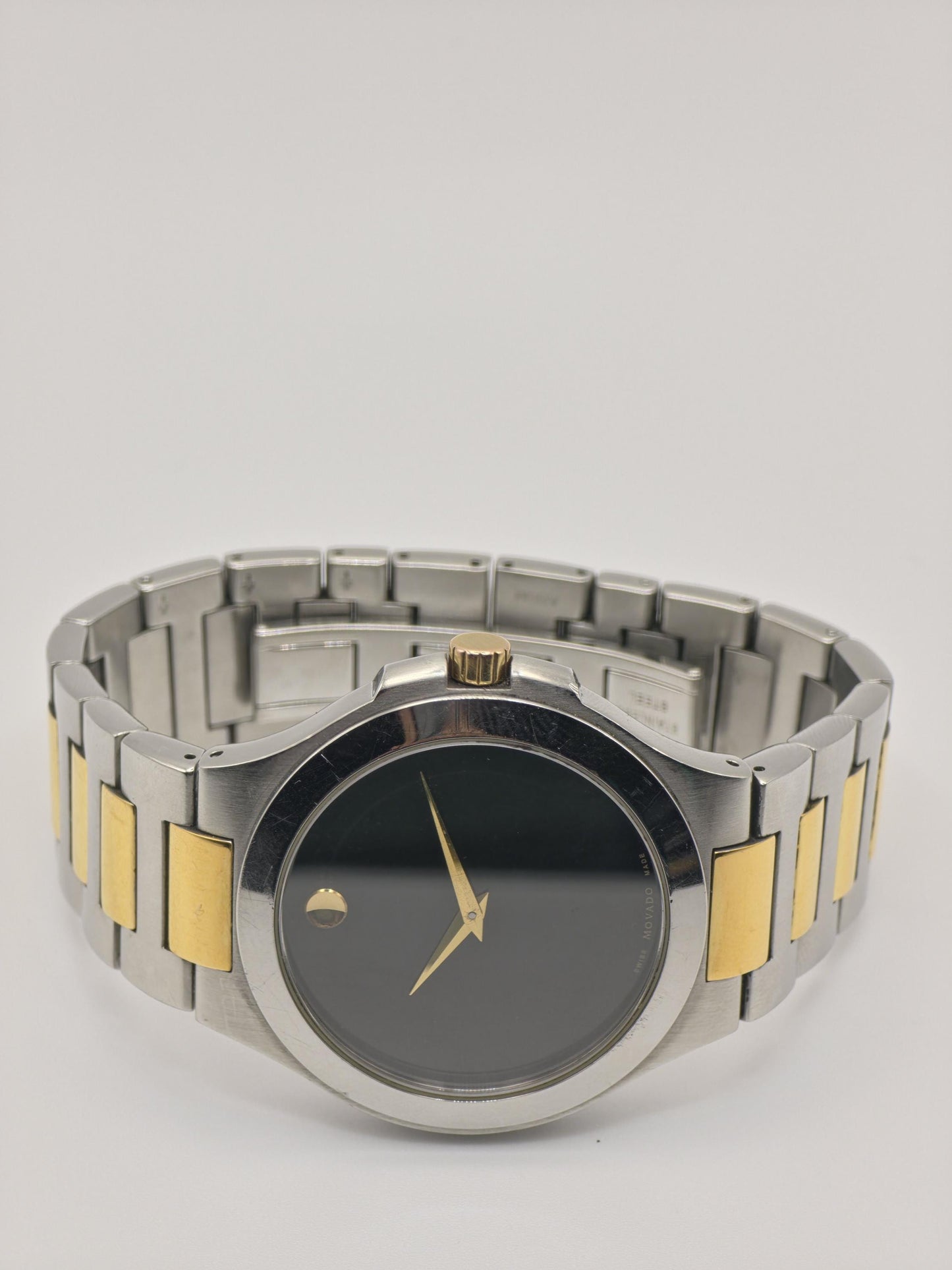 Movado Museum Classic Watch – Two-Tone Swiss Quartz, Corporate Award Edition