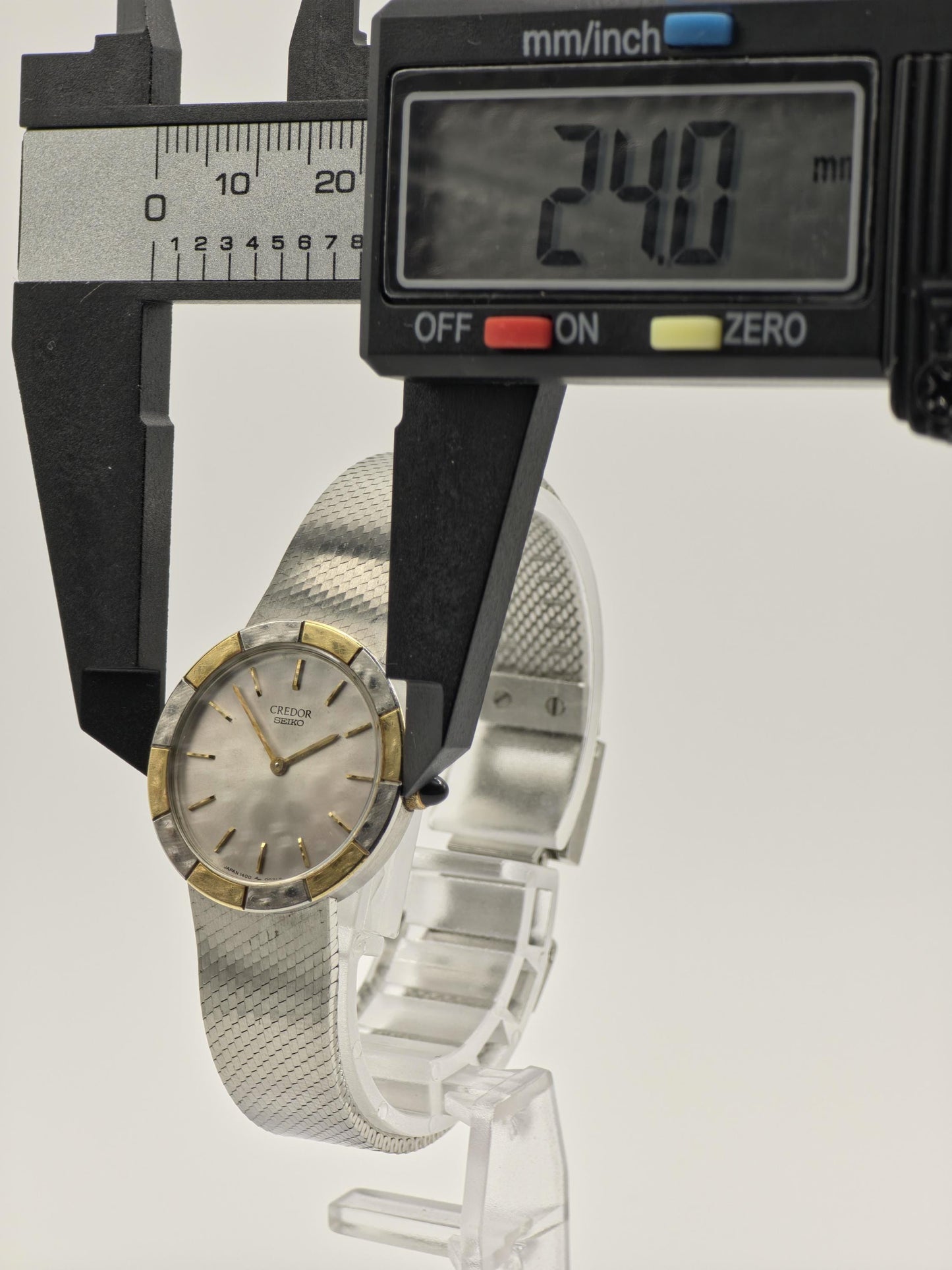 Vintage Seiko Credor Watch | Two-Tone Bezel, Silver Dial