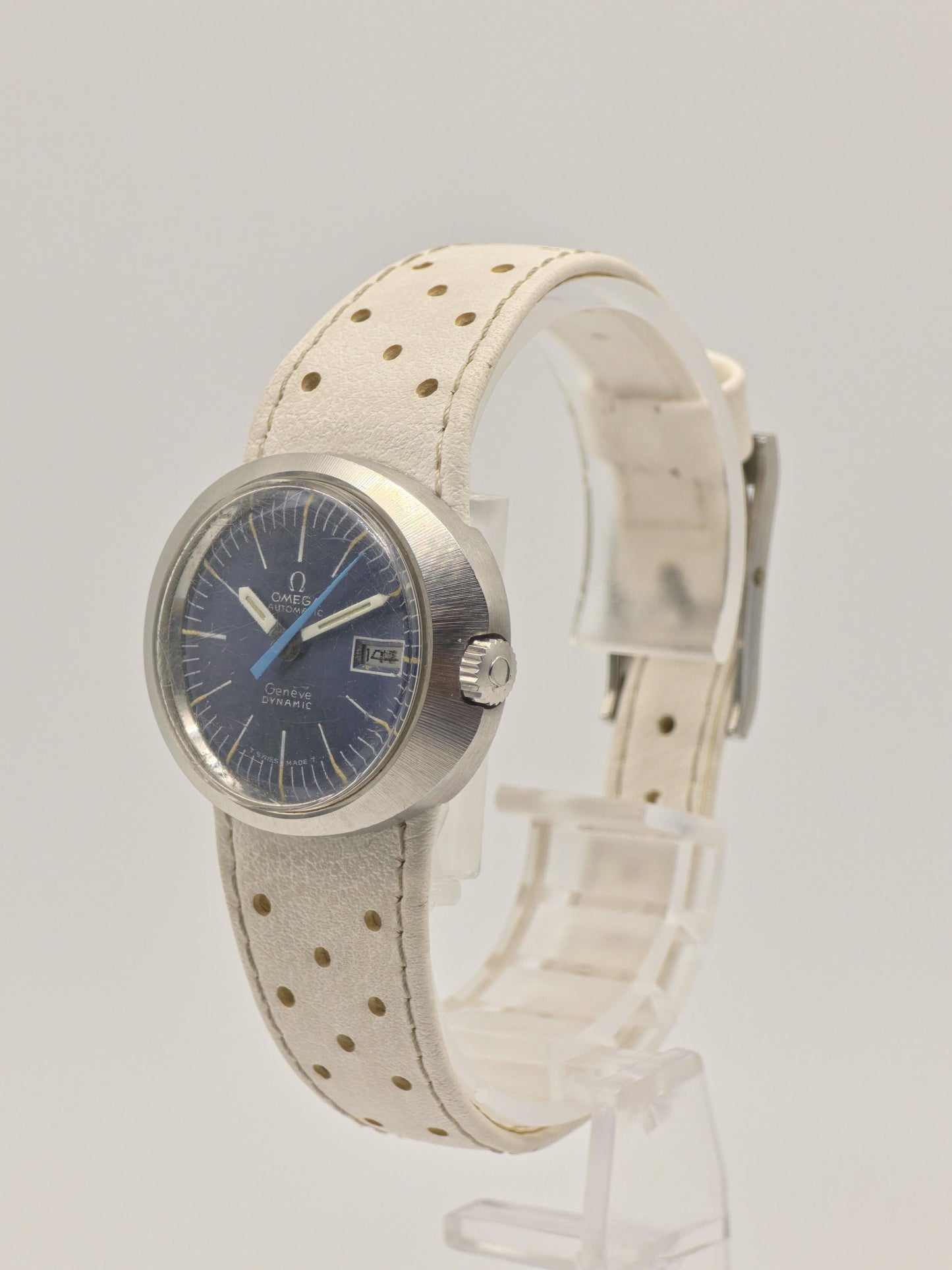 Omega Genève Dynamic 1970s Blue Dial Automatic Swiss Vintage Watch