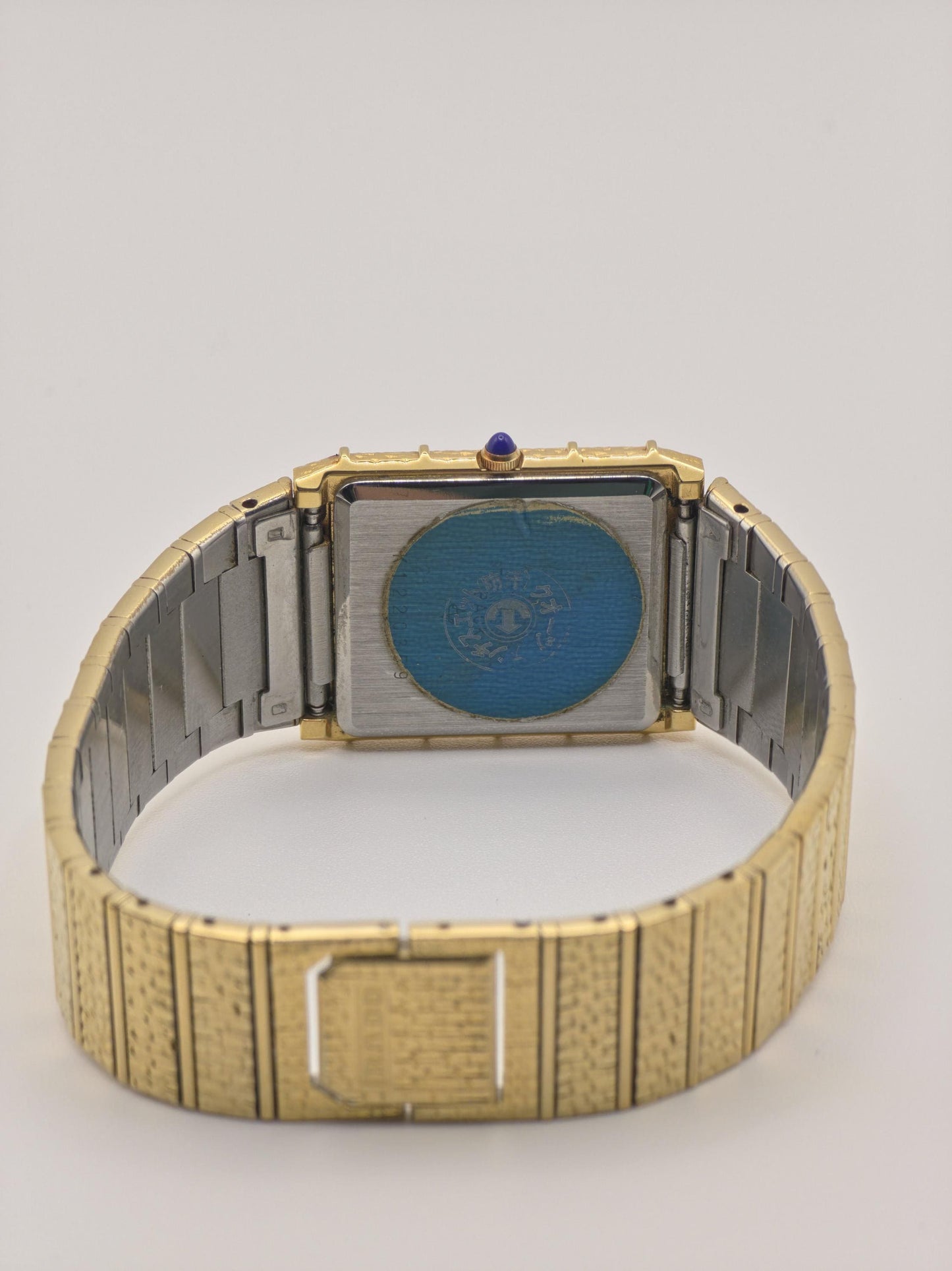 Vintage RADO Gold-Plated Textured Watch – Swiss Made – Box & Serial Card