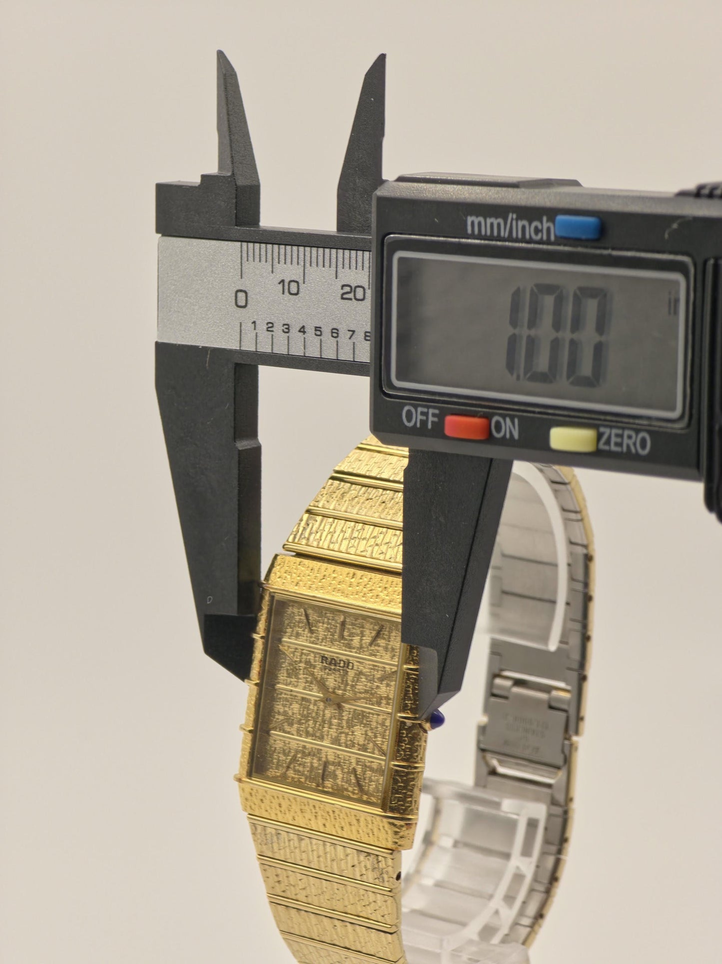 Vintage RADO Gold-Plated Textured Watch – Swiss Made – Box & Serial Card