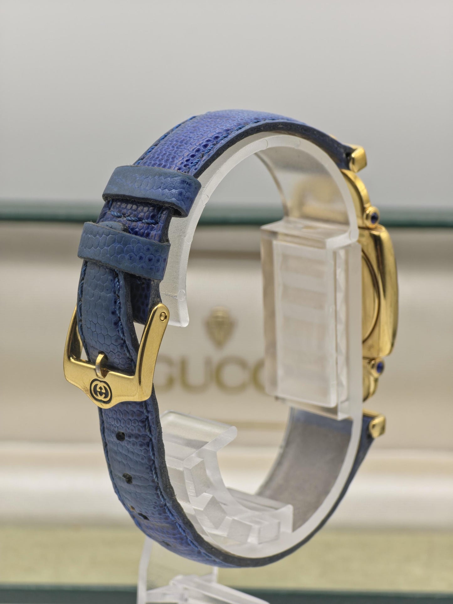 Vintage Gucci 6300L Gold-Tone Ladies Watch | Swiss Made Quartz | Blue Leather Strap | With Original Box | Elegant Designer Dress Timepiece