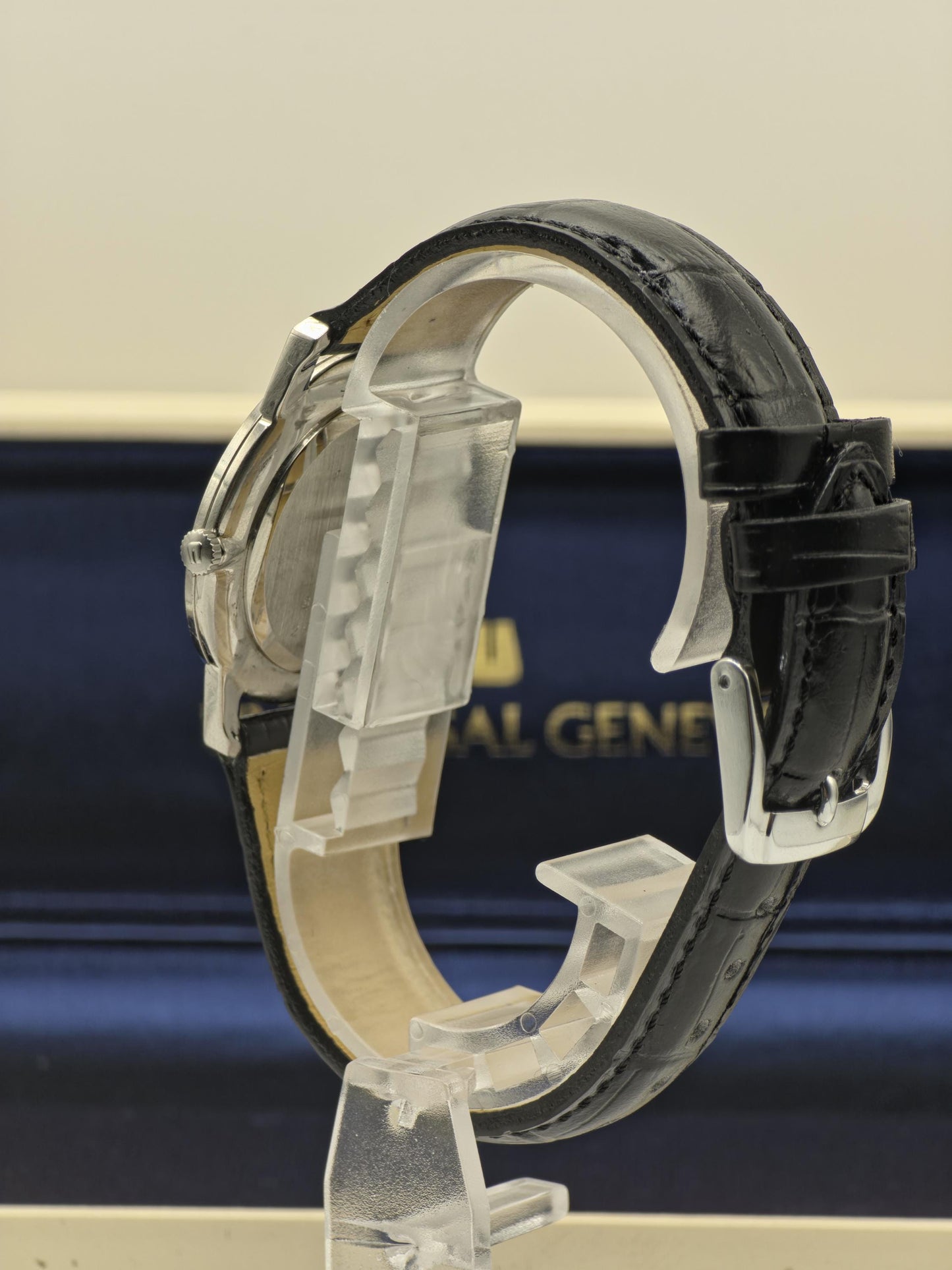 Vintage Universal Genève Altesse Watch | Swiss Mechanical, Black Leather, w/ Box