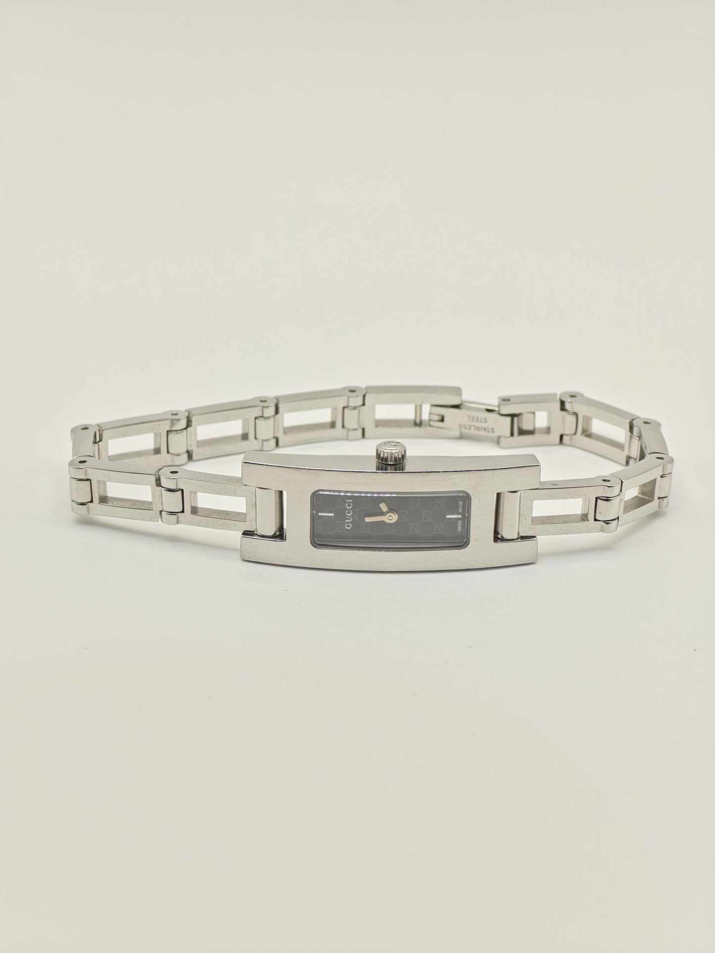 Gucci 3900L Womens Stainless Steel Bangle Watch Black GG Dial Swiss Made Full Set With Box Warranty And Receipt