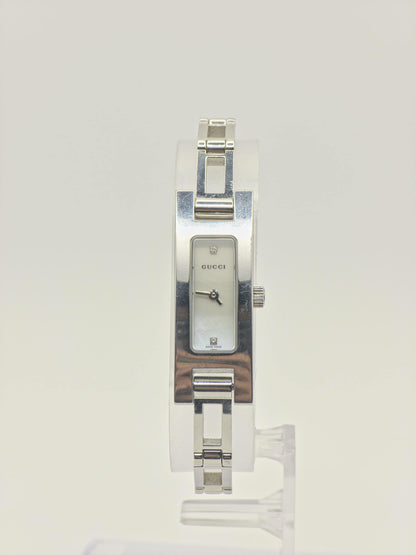 Gucci 3900L Silver Ladies Watch Mother of Pearl Dial Diamond Markers Swiss Made Box Papers Extra Links