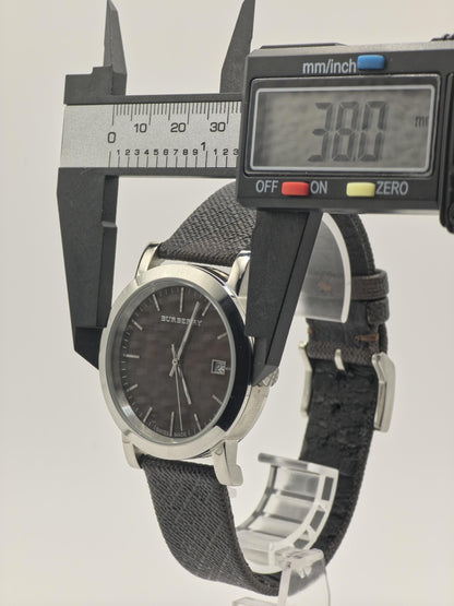 Burberry BU1775 Men's Swiss Watch: Check Dial, Leather Strap, Date