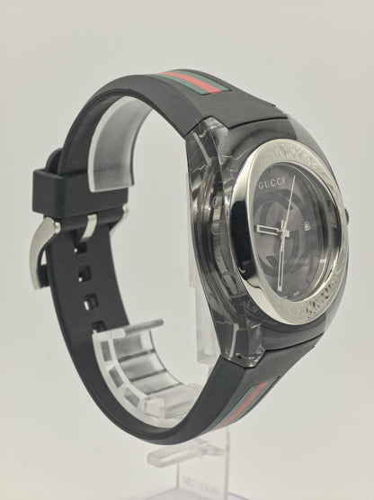 Gucci Sync Mens Black Sport Watch Ref 137.1 Swiss Made Date Rubber Strap Box Certified