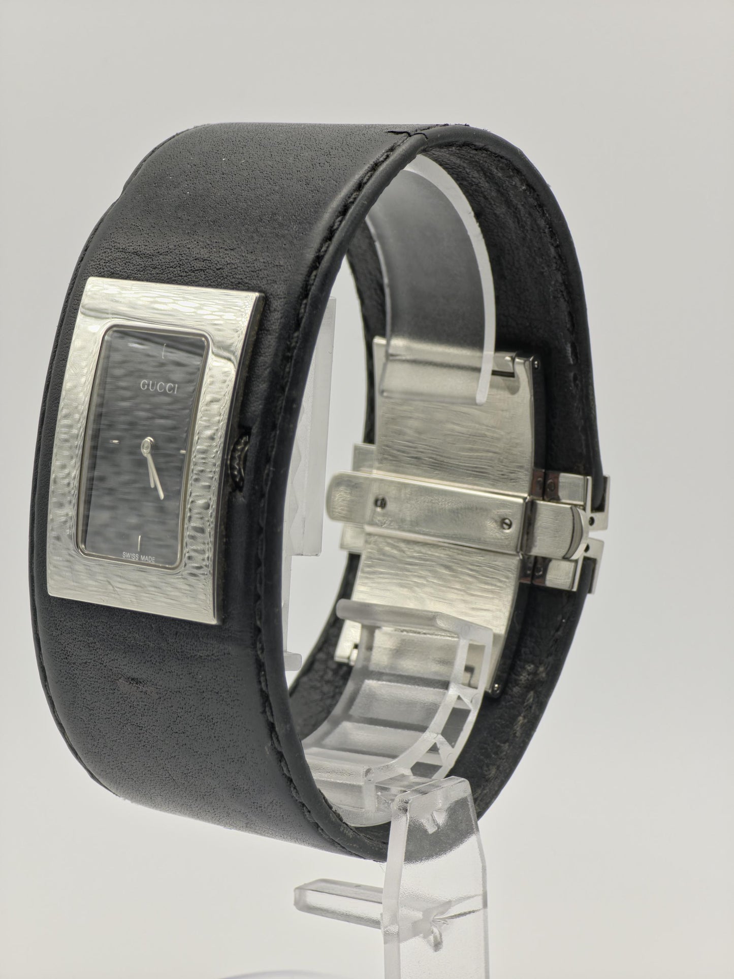 Gucci 7800L Unisex Watch – Black Leather Cuff Strap – Rectangular Stainless Steel Case – Swiss Made Quartz