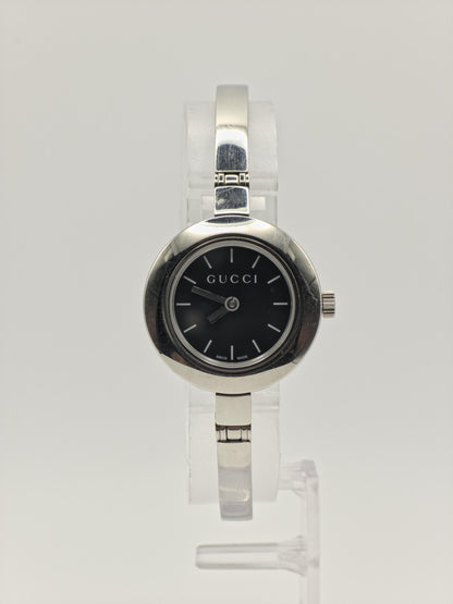Gucci 105 Women’s Stainless Steel Quartz Watch – Black Dial – Swiss Made – Elegant Bangle Style