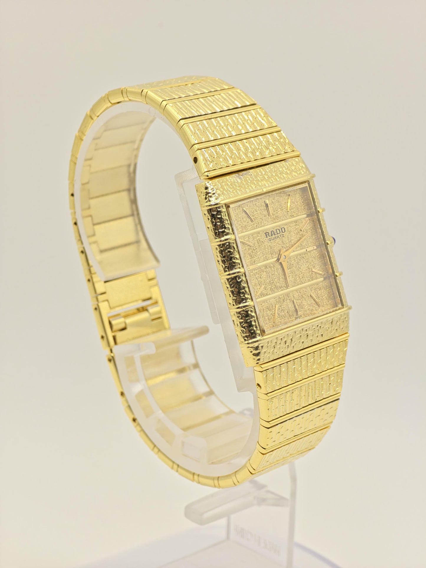 Vintage Rado Gold-Tone Quartz Watch – Textured Bracelet, Swiss Made
