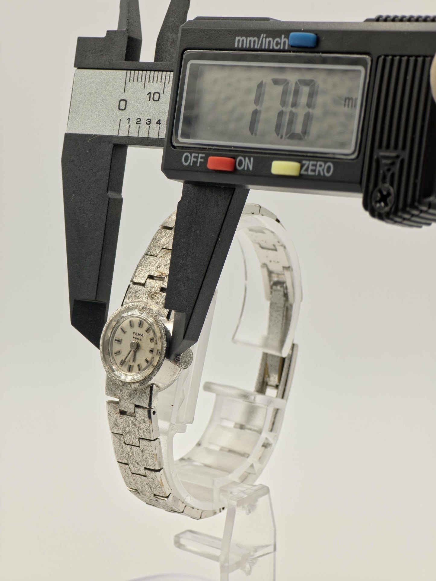 Yema Paris 746313 Ladies Vintage Silver-Tone Watch – Textured Bracelet – Classic French Design