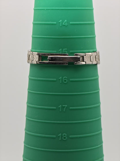 Yema Paris 746313 Ladies Vintage Silver-Tone Watch – Textured Bracelet – Classic French Design