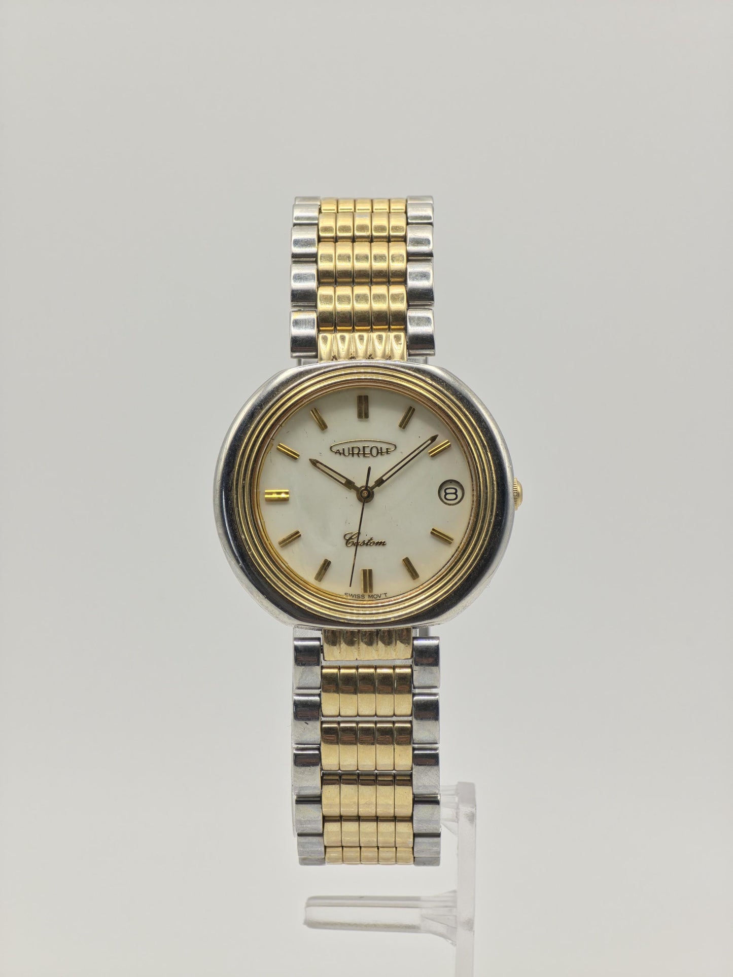 Aureole Vintage Unisex Watch – Gold & Silver Two-Tone – Swiss Quartz – Date Window – Classic Oval Design