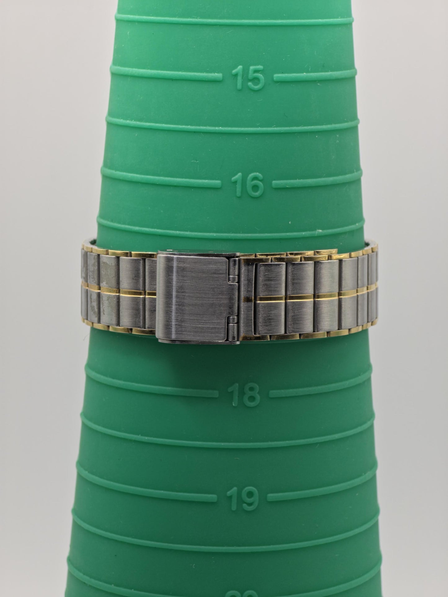 Vintage Junghans Meister Quartz Watch – Two-Tone Steel & Gold, Swiss Made