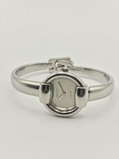 Vintage Gucci 1400L Ladies Bangle Watch | Swiss Made Silver-Tone Oval Case | Minimalist Luxury Design | Quartz Dress Timepiece