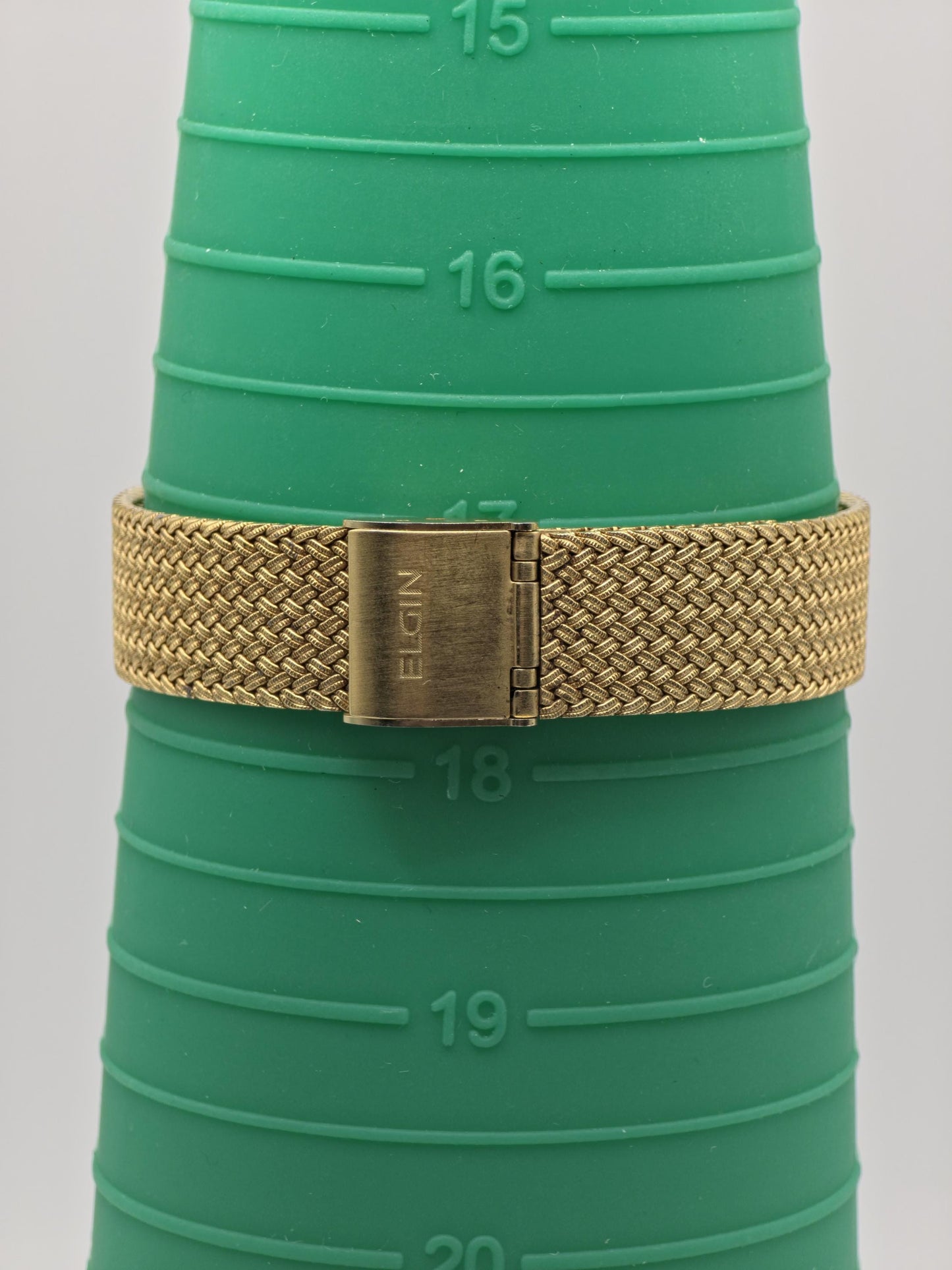 Vintage Elgin Gold-Tone Watch | Swiss Quartz, Engraved Bezel