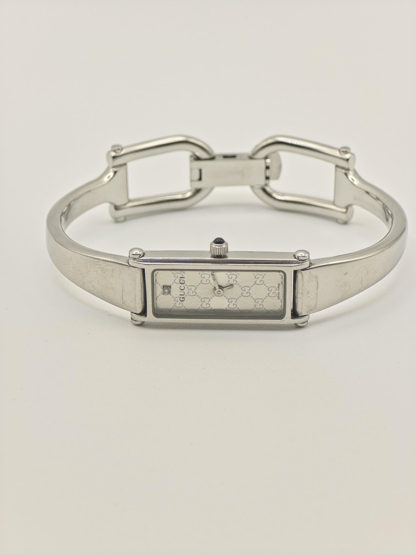 Gucci 1500L Womens Silver Bangle Watch Swiss Made Quartz GG Monogram Dial With Box And Warranty