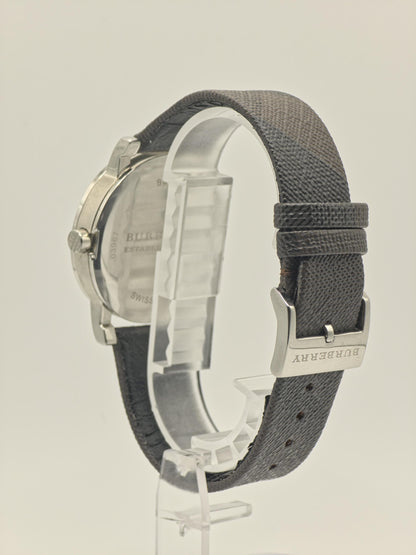 Burberry BU1775 Men's Swiss Watch: Check Dial, Leather Strap, Date