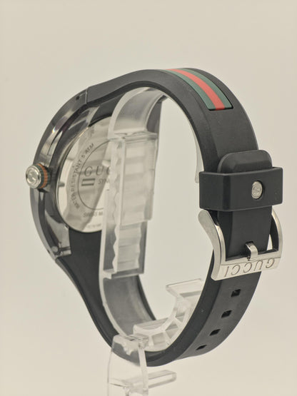 Gucci Sync Mens Black Sport Watch Ref 137.1 Swiss Made Date Rubber Strap Box Certified