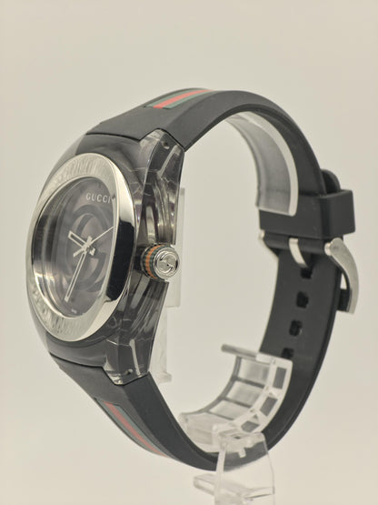 Gucci Sync Mens Black Sport Watch Ref 137.1 Swiss Made Date Rubber Strap Box Certified