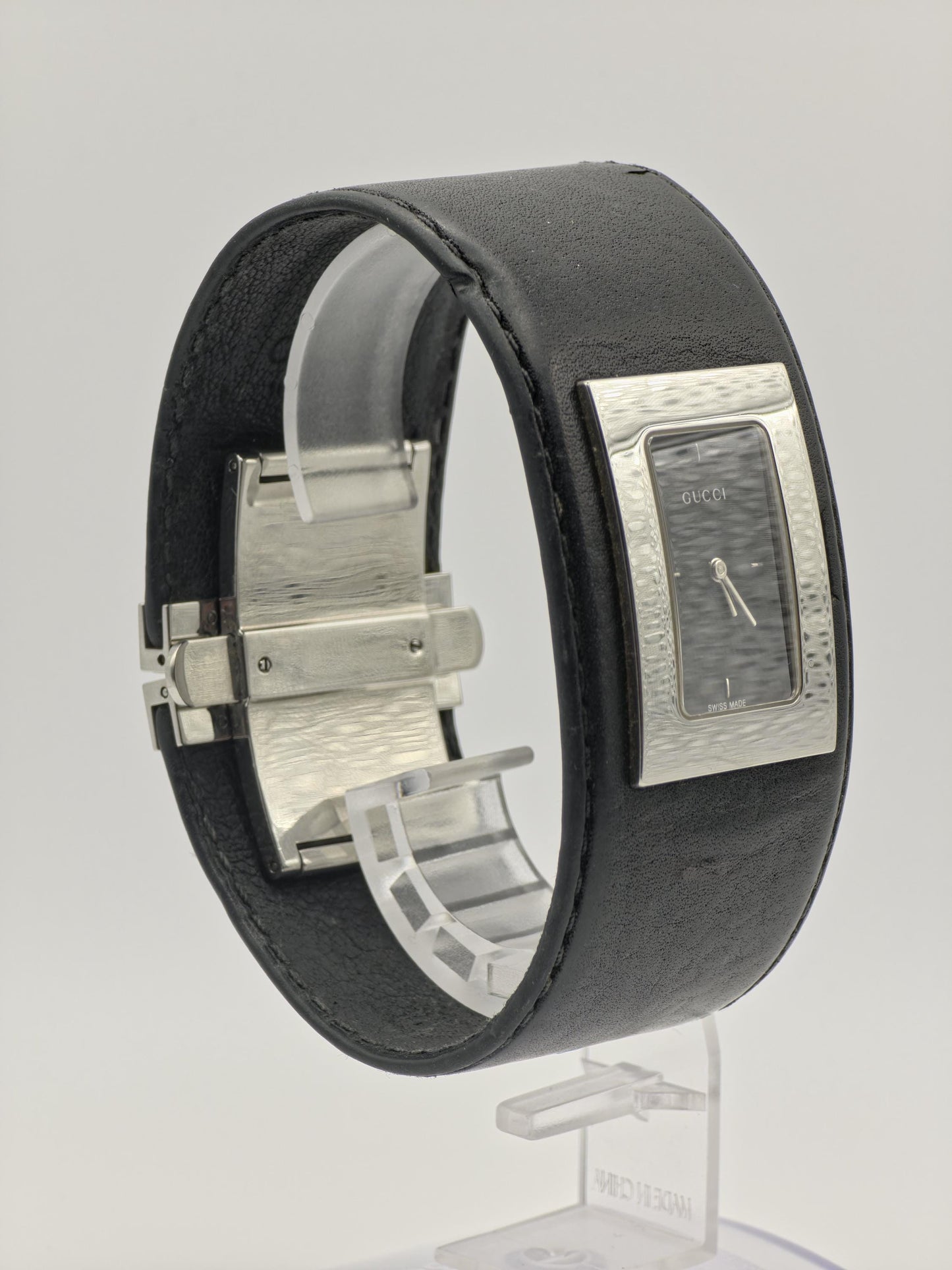 Gucci 7800L Unisex Watch – Black Leather Cuff Strap – Rectangular Stainless Steel Case – Swiss Made Quartz