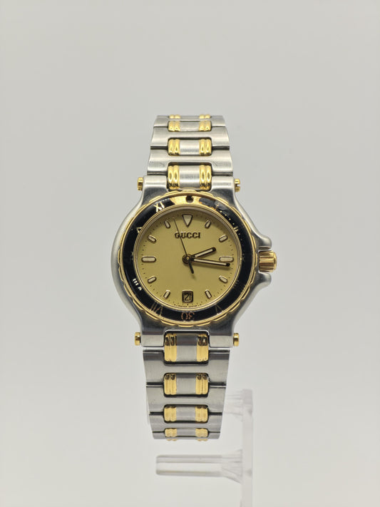 Gucci 9700L Two-Tone Ladies Watch – Gold Dial – Swiss Quartz – Date – Vintage Luxury