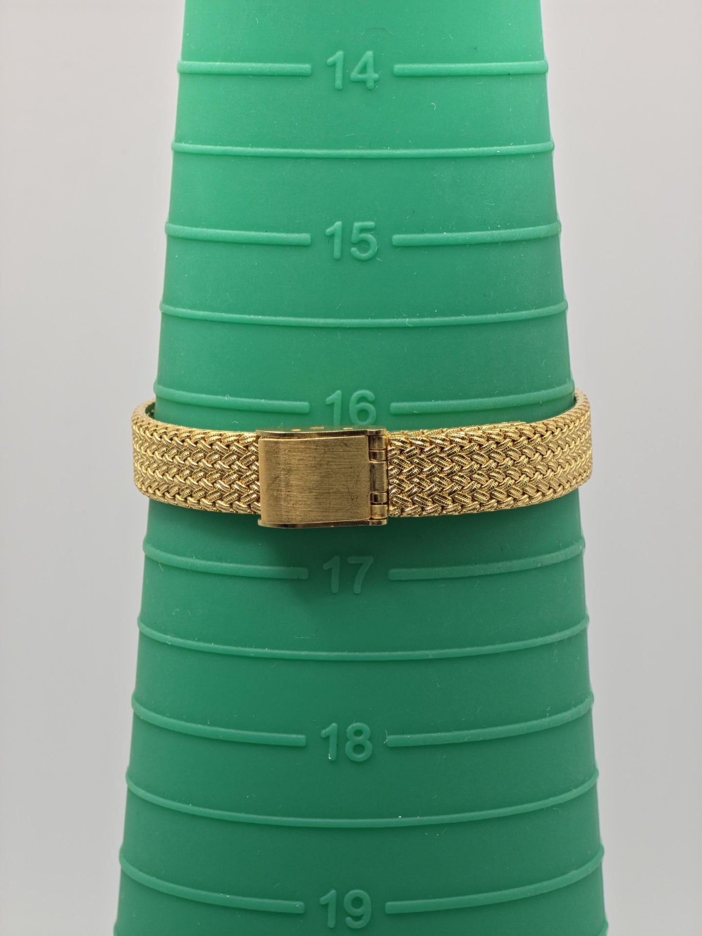Elgin FK267 – Vintage Swiss Ladies’ Watch – Gold-Tone Weave Bracelet – Diamond-Style Indices – Quartz