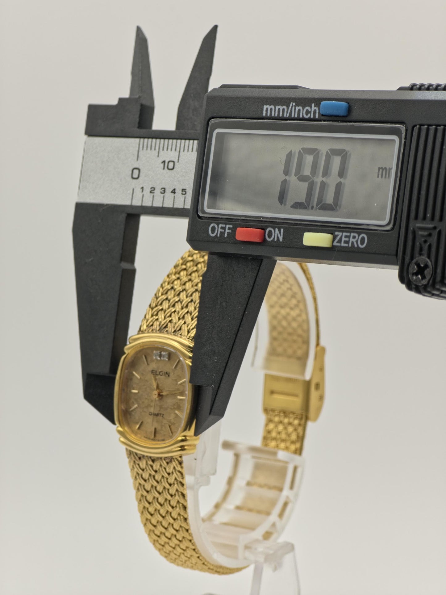 Vintage Elgin FK283 Quartz Gold Tone Unisex Watch Swiss Movement Classic Dial Japan - 1