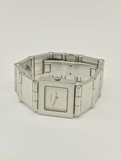 Gucci 600J Women’s Watch Stainless Steel Bracelet Swiss Made 3 ATM Ref. 0015581 | - 33