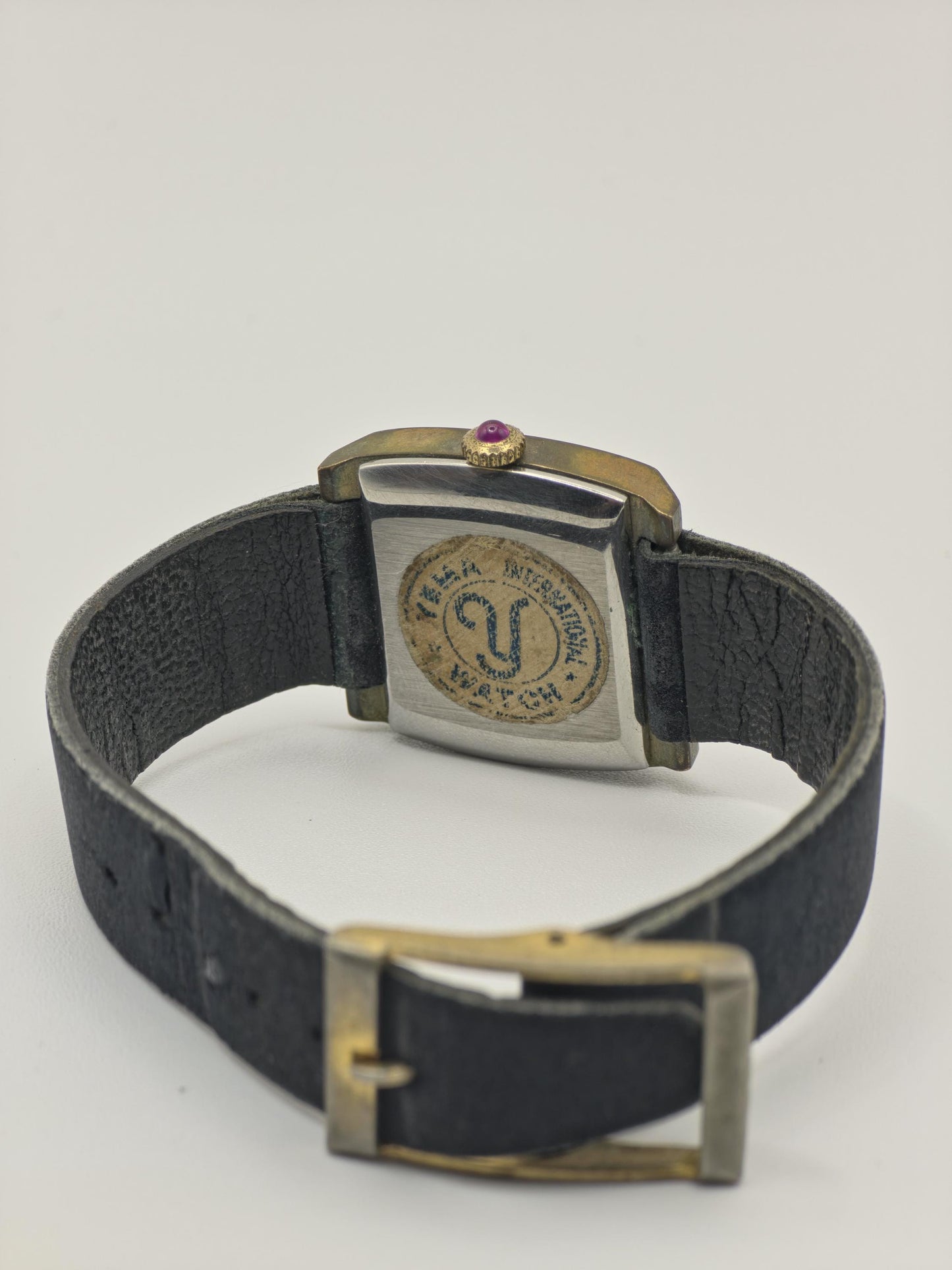 Vintage Yema Antichoc Women’s Watch Gold Tone Case Manual Wind Leather Strap | - 37