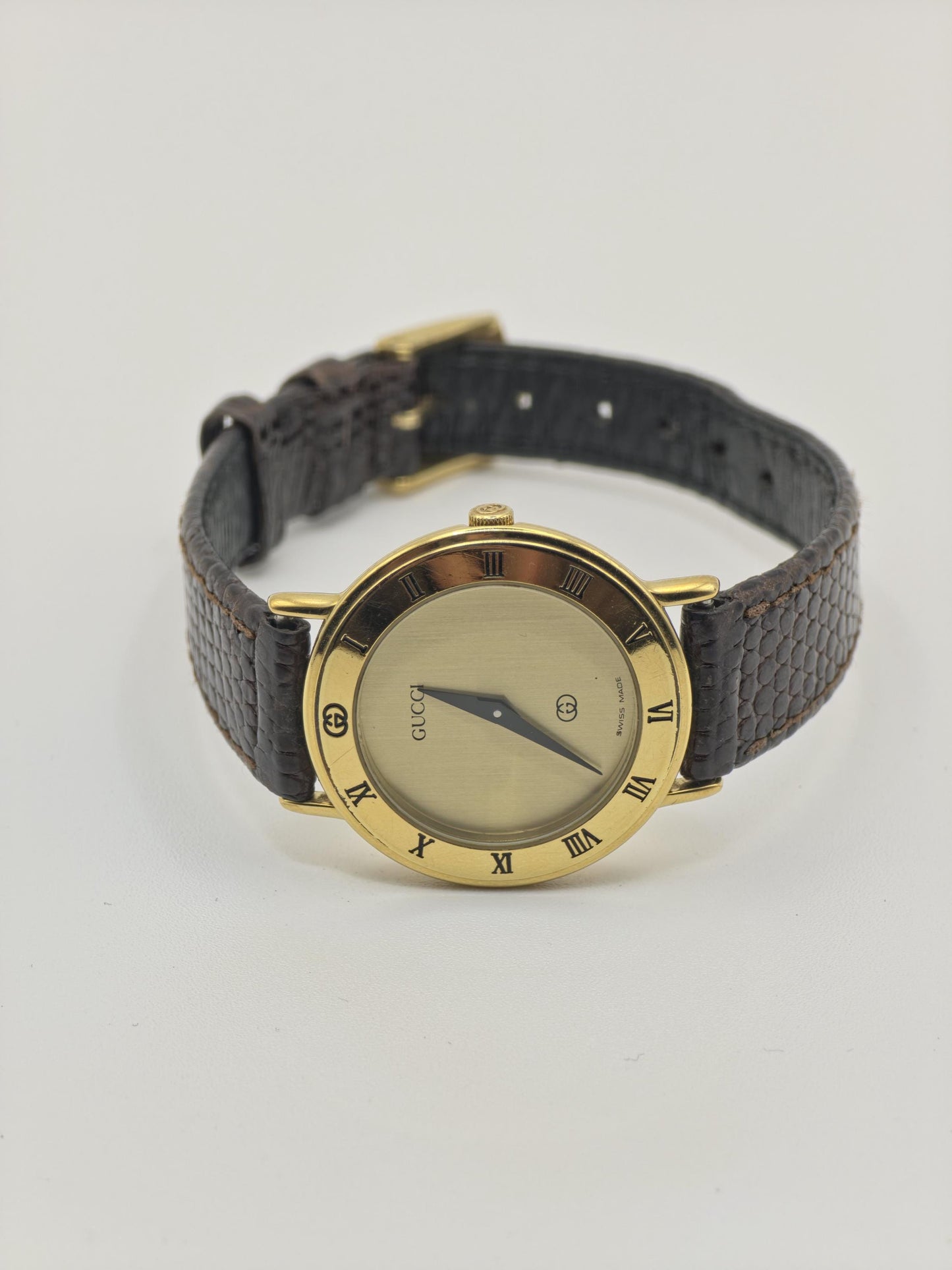 Gucci 3000L Quartz Watch Gold Plated Swiss Made Brown Leather Strap Women Vintage | - 44