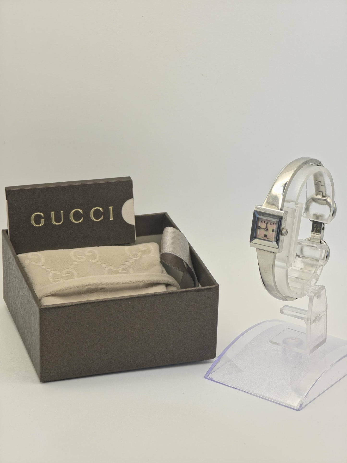 Gucci 128.5 Stainless Steel Quartz Watch Silver Bangle Women Vintage Boxed | - 56
