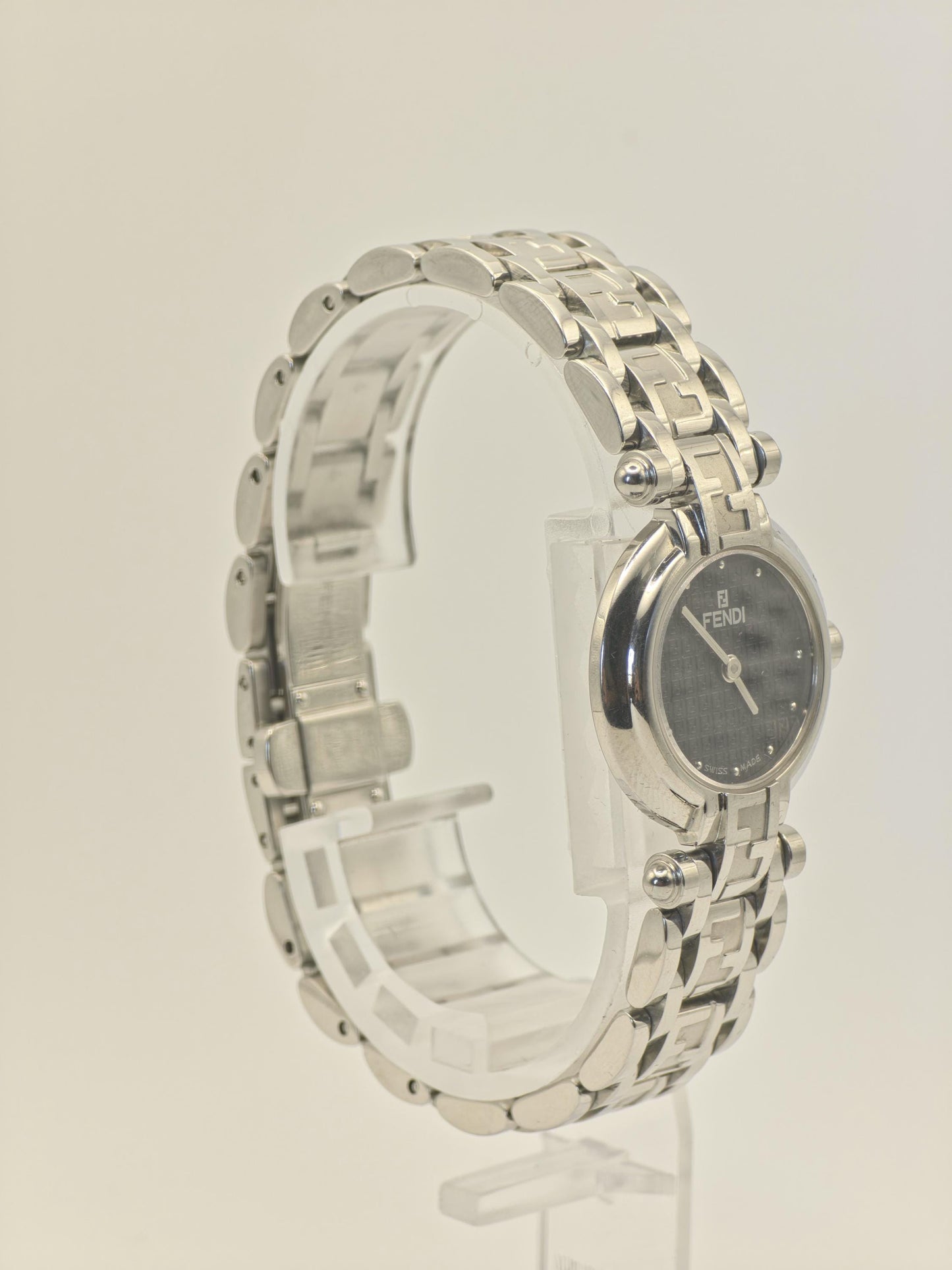 Fendi 750L Quartz Women’s Watch Sapphire Crystal Stainless Steel Box & Warranty | - 60