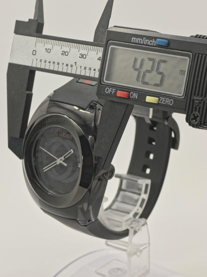 Gucci Sync 137.1 Quartz Wristwatch Black Dial Rubber Strap 5ATM Swiss Made | - 68