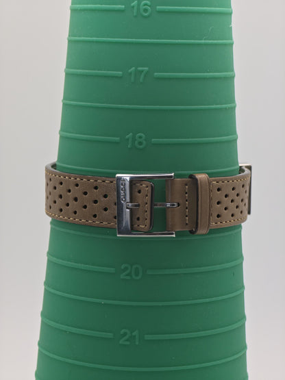 Gucci 101L women Swiss Quartz Watch Perforated Leather Strap 3ATM Boxed | - 74