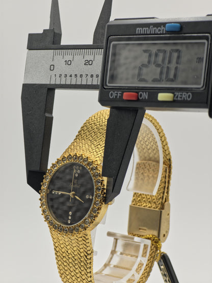 Vintage JE Excellent Quartz Gold Tone Watch Black Dial Crystal Bezel Japan Movt Unisex - 4