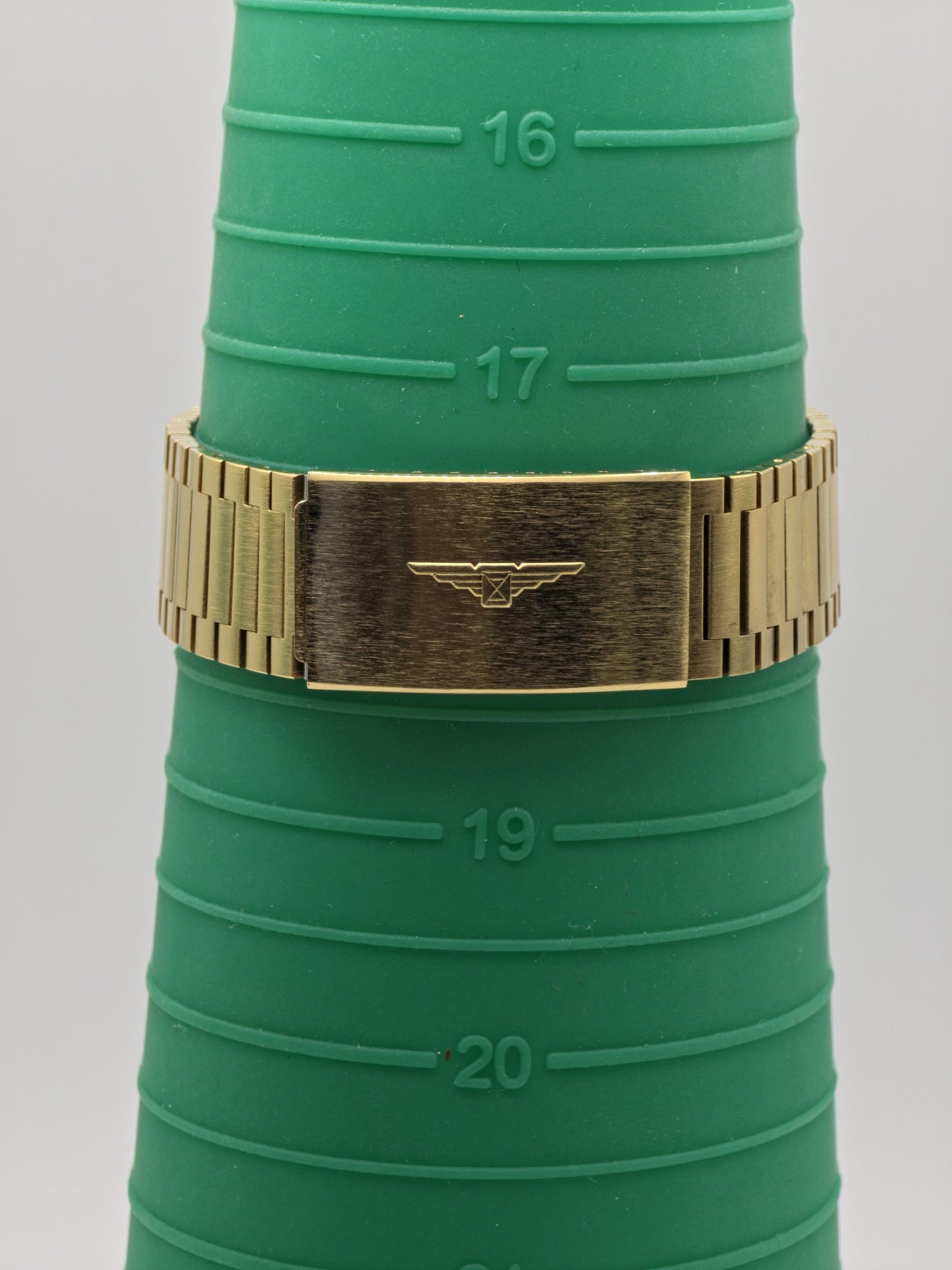 Vintage Longines Automatic Gold Tone Watch Date Display Swiss Made Classic Bracelet - 13